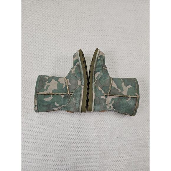 Bearpaw Boots Girls Size 3 Camoflauge Slip On Fur Lined - Picture 4 of 9